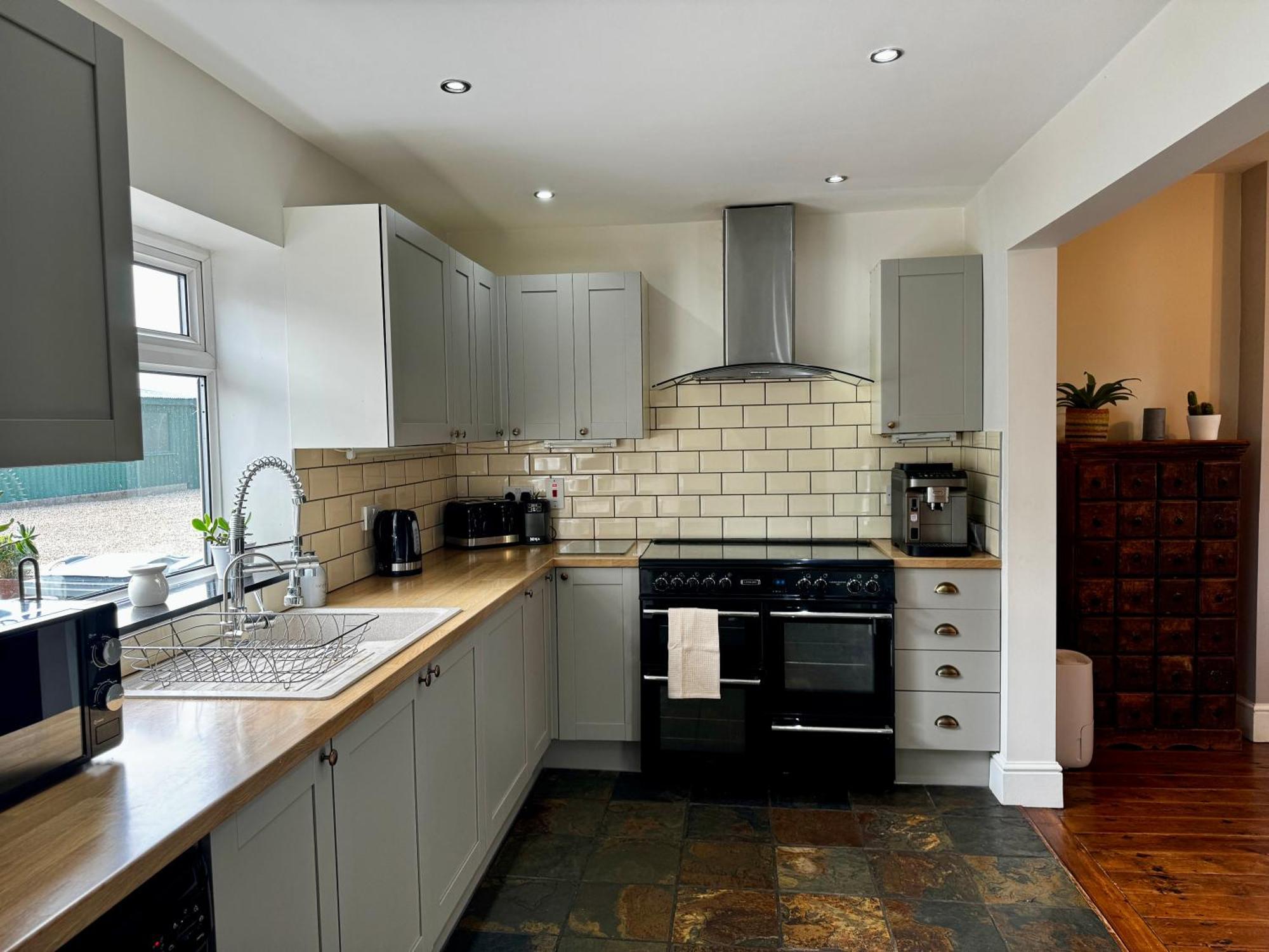 Luxury Isla Cottages, Bourne! Dog-Friendly, Countryside Views, Garden, Parking, 5Mins Pubs - Family Holiday Zimmer foto